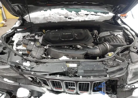 2016 Jeep Grand Cherokee Limited z USA, uszkodzony, nr VIN 1C4RJFBG4GC305821